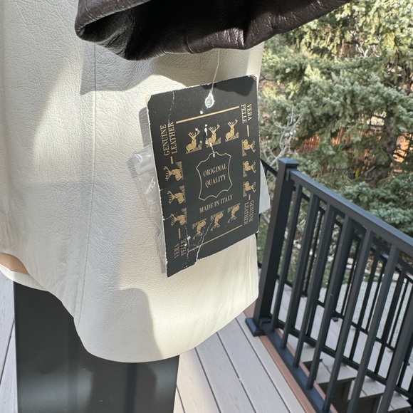 NWT Vintage Italian Leather Trench Coat - Picture 5 of 15